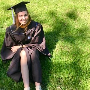 Meet your Posher, Kelly